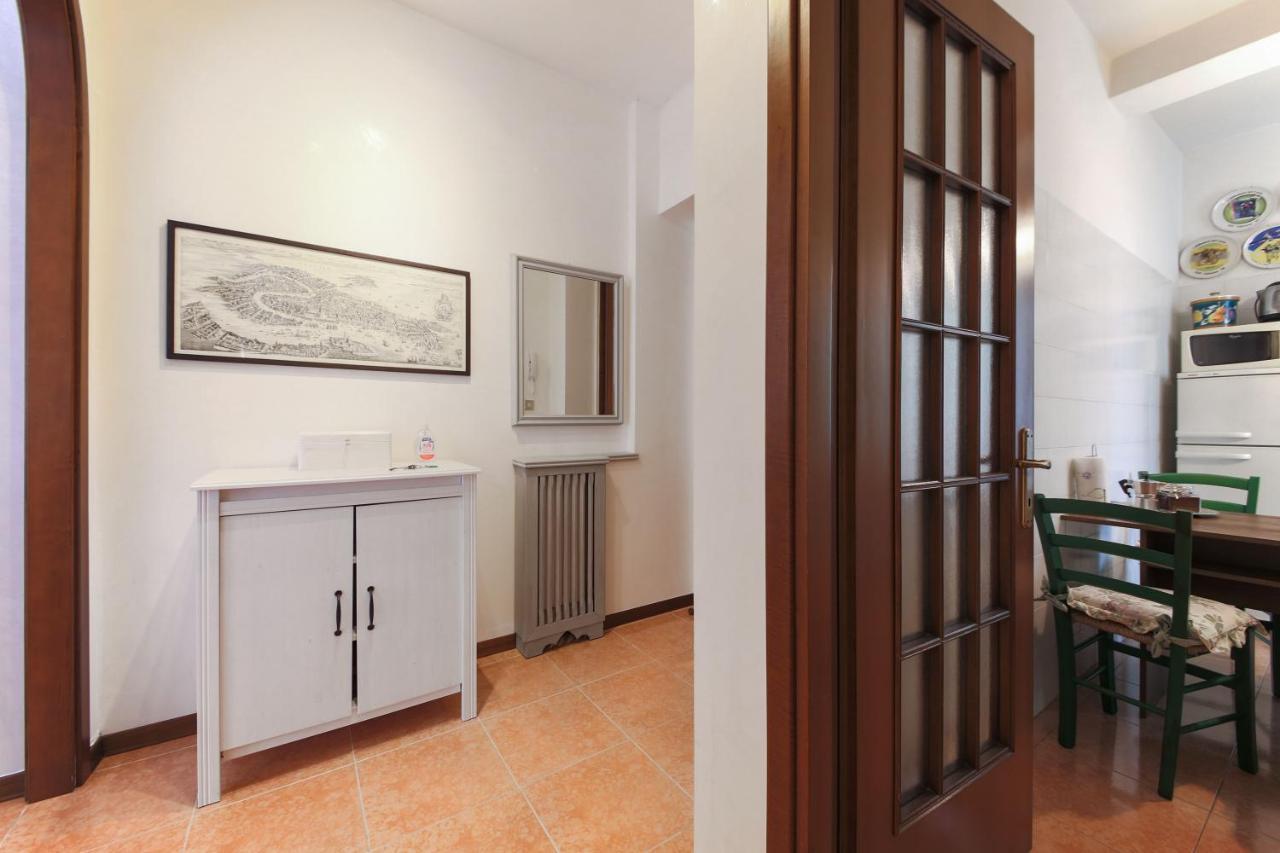 Private Parking - Family Home - 15 Min To Venice เมสเตร ภายนอก รูปภาพ