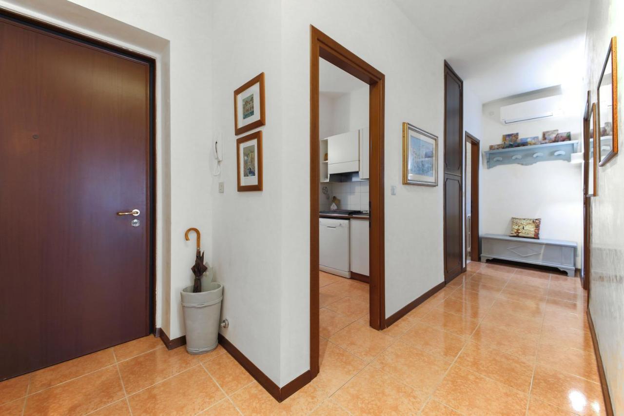 Private Parking - Family Home - 15 Min To Venice เมสเตร ภายนอก รูปภาพ